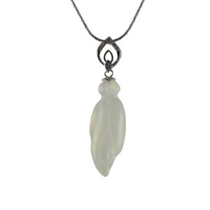 银色双水滴形吊环大玉兰花吊坠