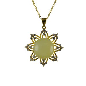 金色花瓣形大珠子吊坠