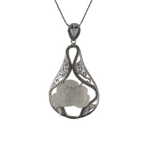 银色琵琶形小牡丹花吊坠