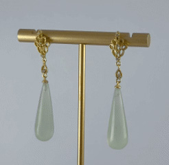 金色凤尾形锥形水滴耳钉 - 图片 3