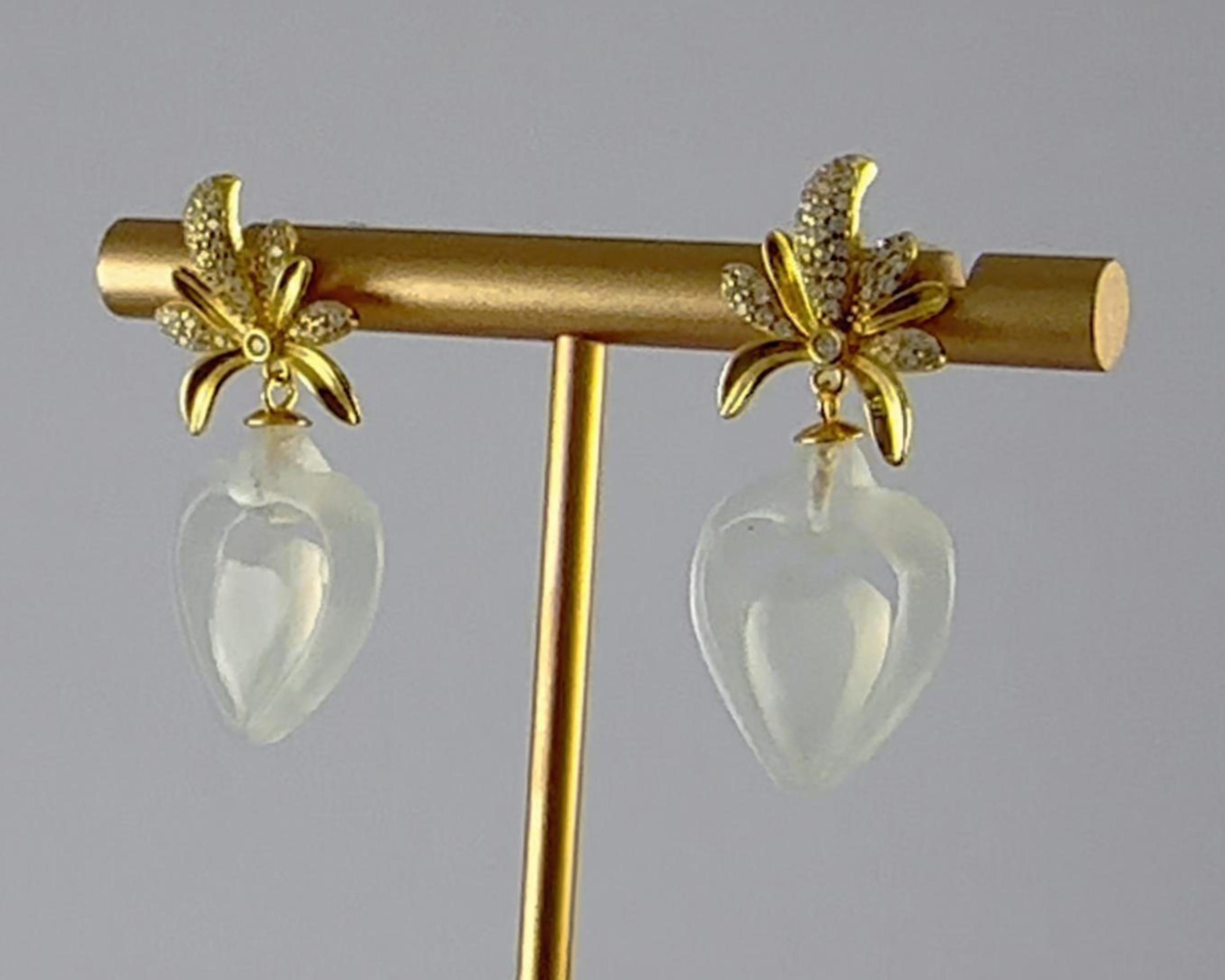 金色枫叶形桃心耳钉 - 图片 4