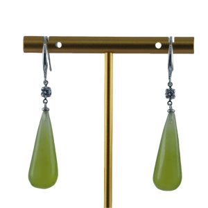 银色1颗水钻锥形水滴耳钩