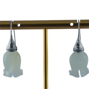 银色圆锥形铃兰花耳环