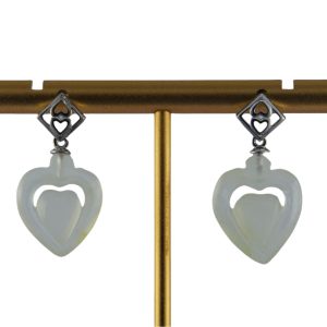 银色桃心形桃心耳钉