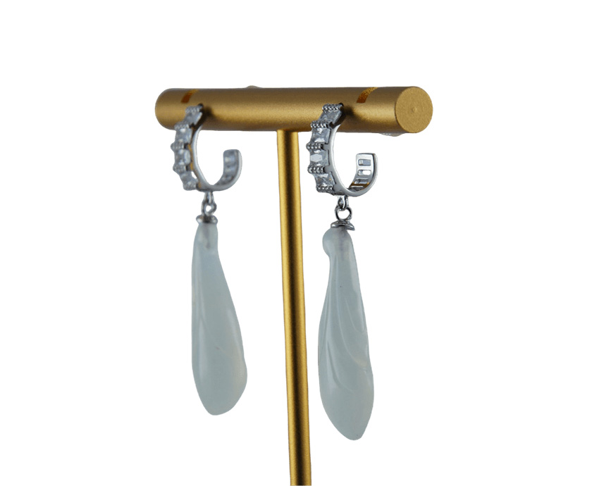 银色C形玉兰花耳钉 - 图片 2