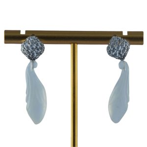 银色菱形网玉兰花耳钉