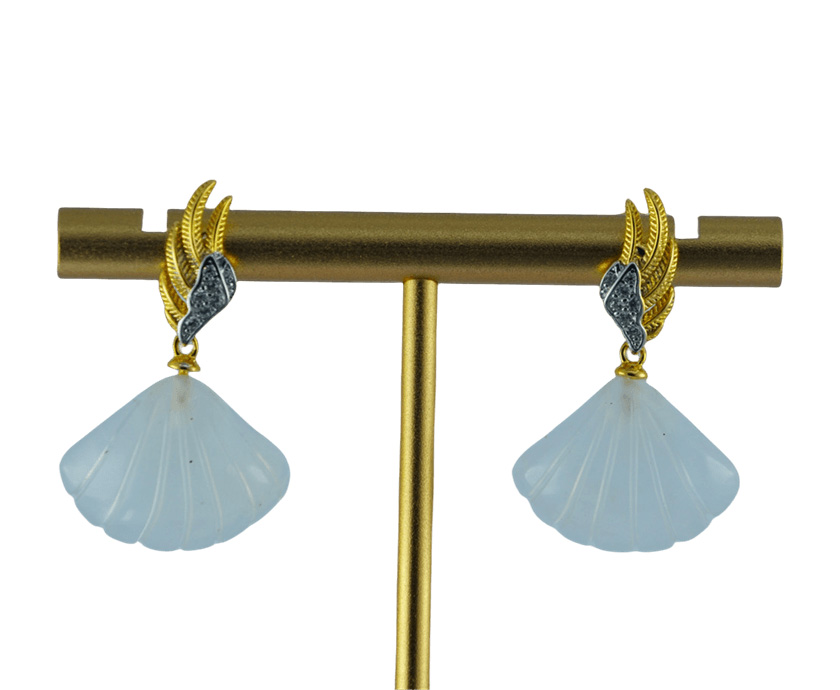 金色凤羽形贝壳耳钉