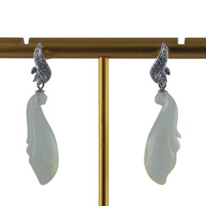 银色树叶形玉兰花耳钉