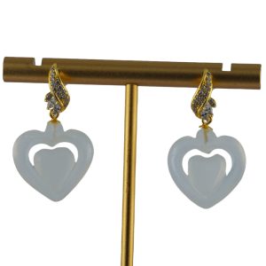 金色树叶形桃心耳钉