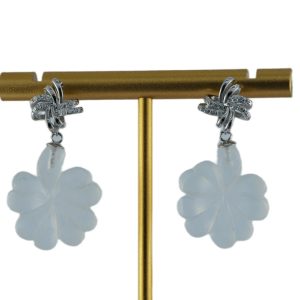 银色中国结形四叶草耳钉