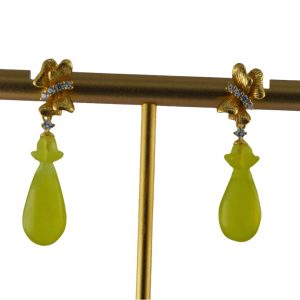 金色领结形平安瓶耳钉