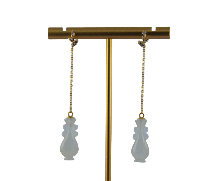 金色树叶长链形如意瓶耳钉