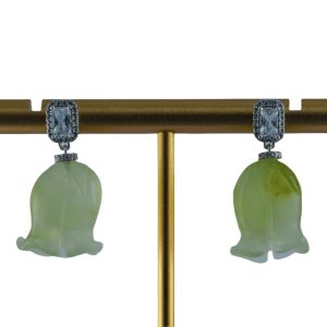 银色长方形铃兰花耳钉