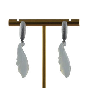 银色长椭圆形玉兰花耳钉