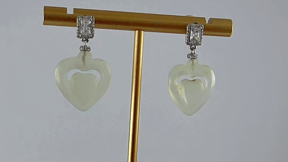 银色长方形桃心耳钉 - 图片 4