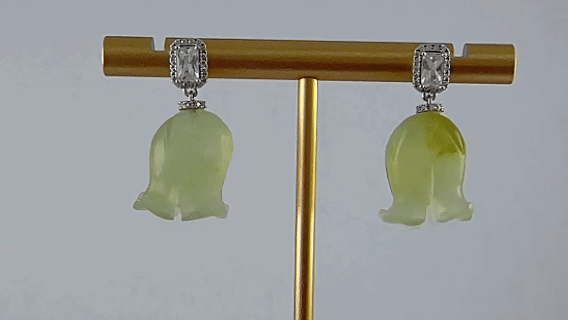 银色长方形铃兰花耳钉 - 图片 4