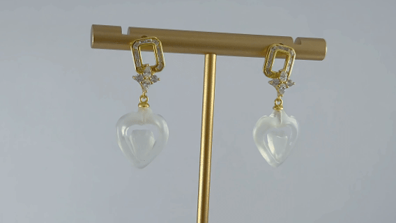 金色方形环桃心耳钉 - 图片 4